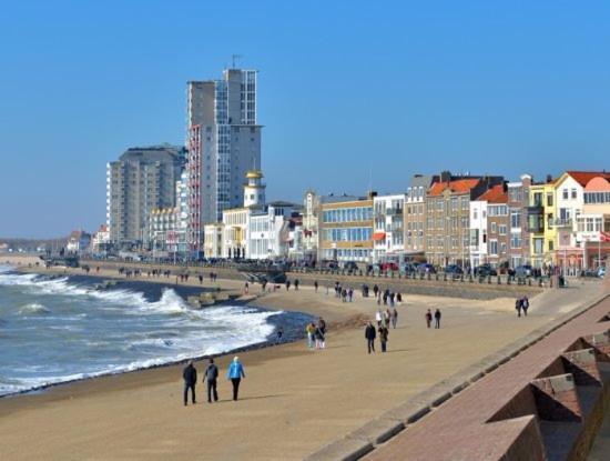 Bolton Boulevard Beach Rooms Vlissingen Exteriér fotografie